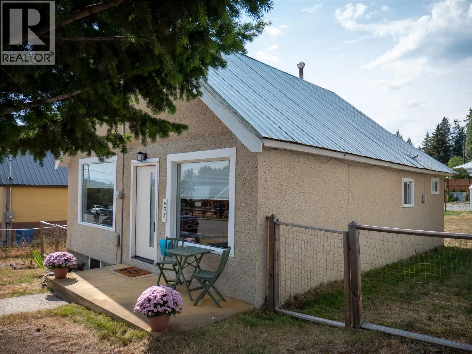 Photo 2 of 37 at 438 3rd Avenue