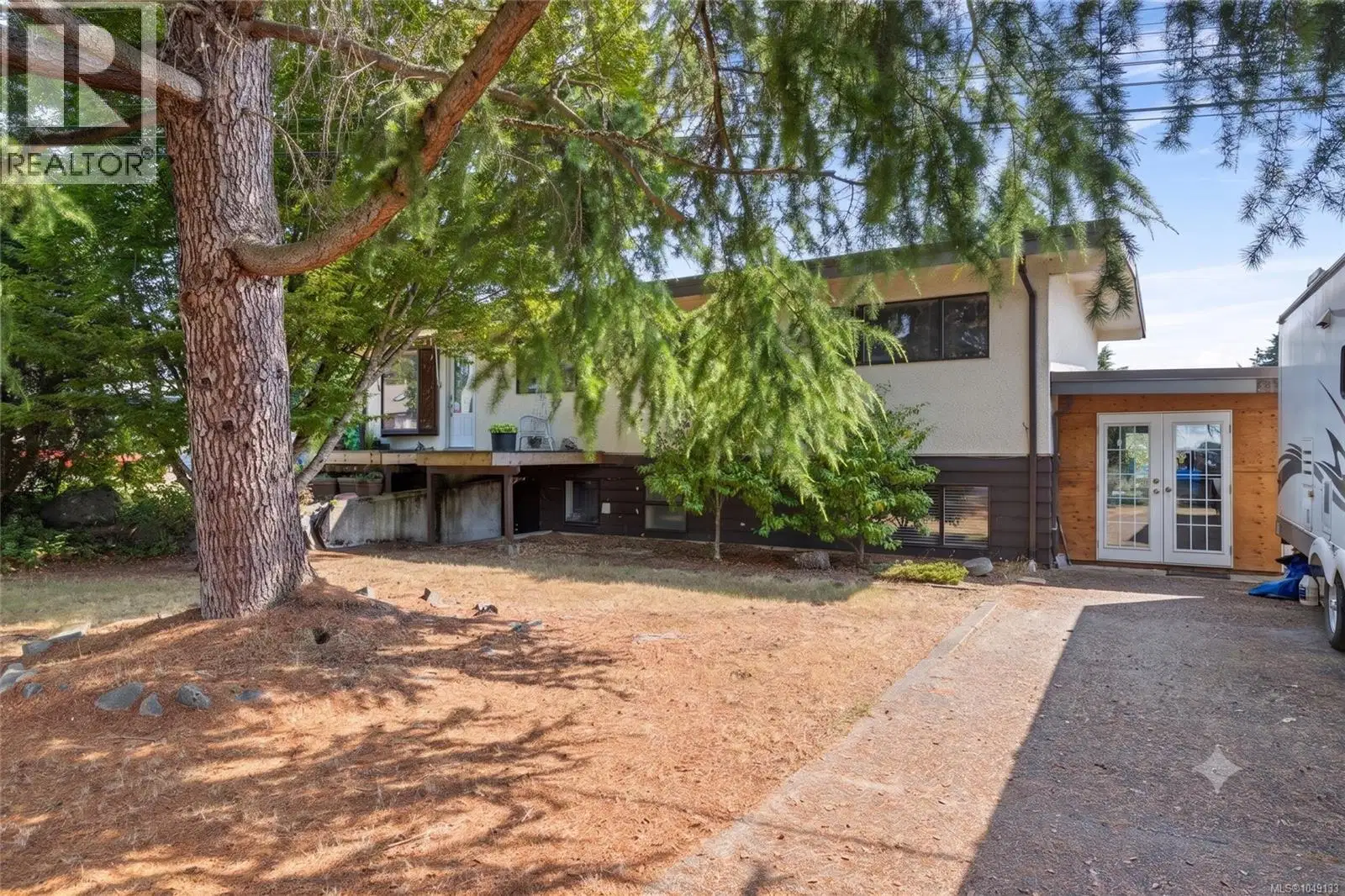 396 Wisteria Street