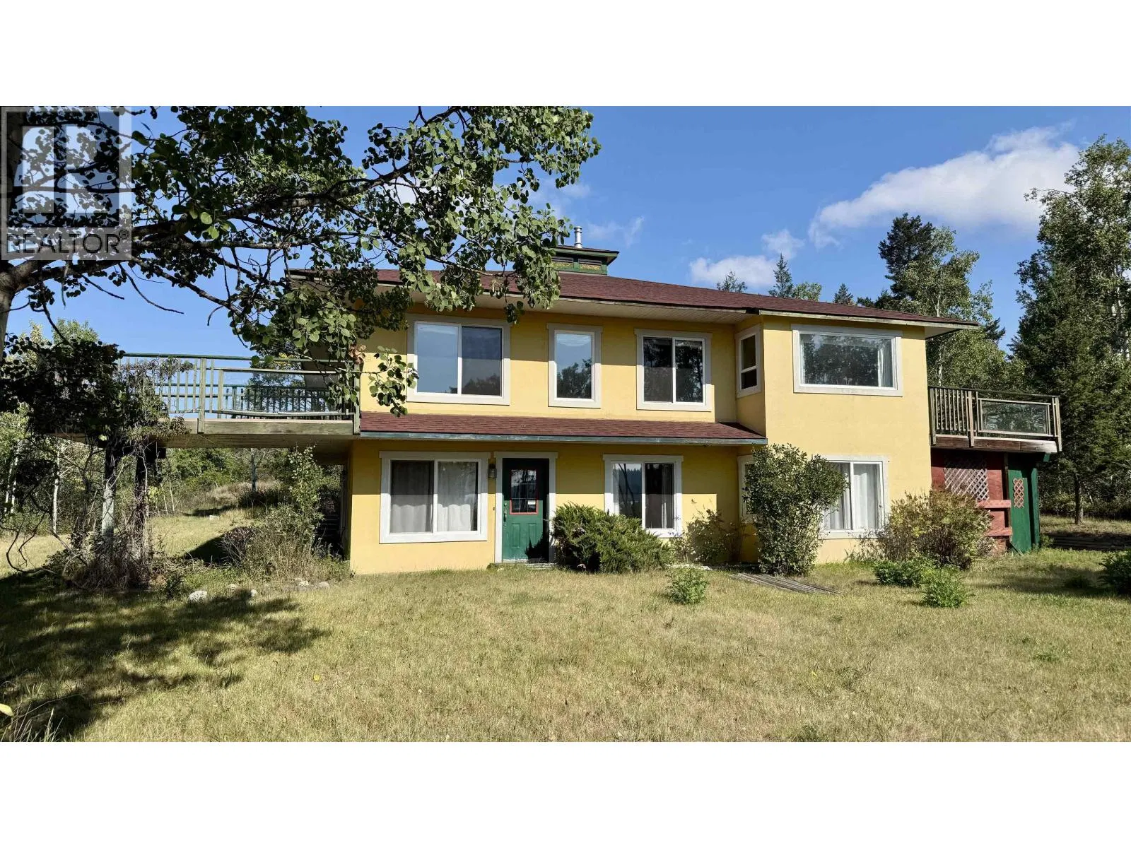 Photo 2 of 39 at 4751 CHILCOTIN Crescent