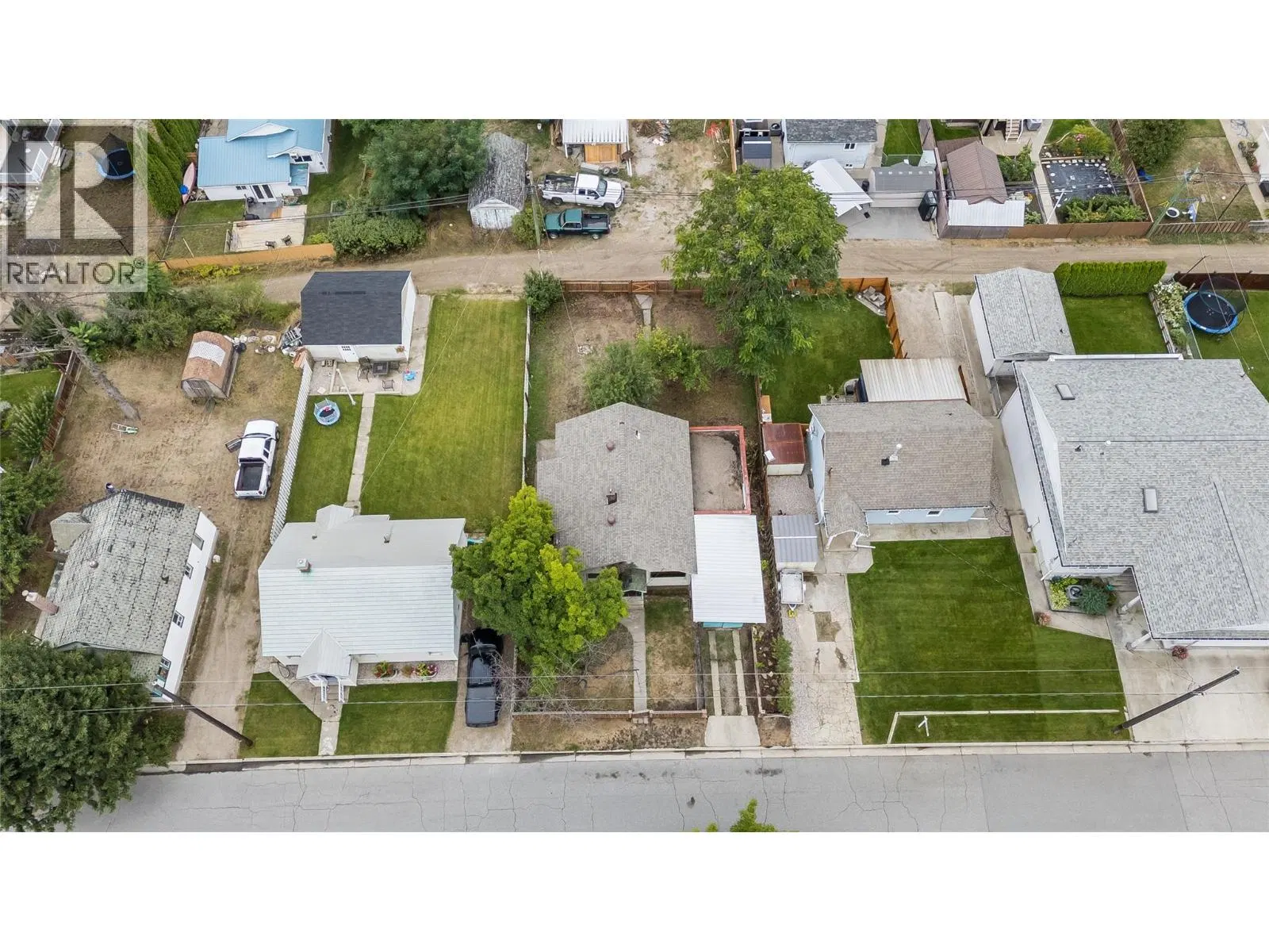 Photo 2 of 34 at 2258 Eighth Avenue