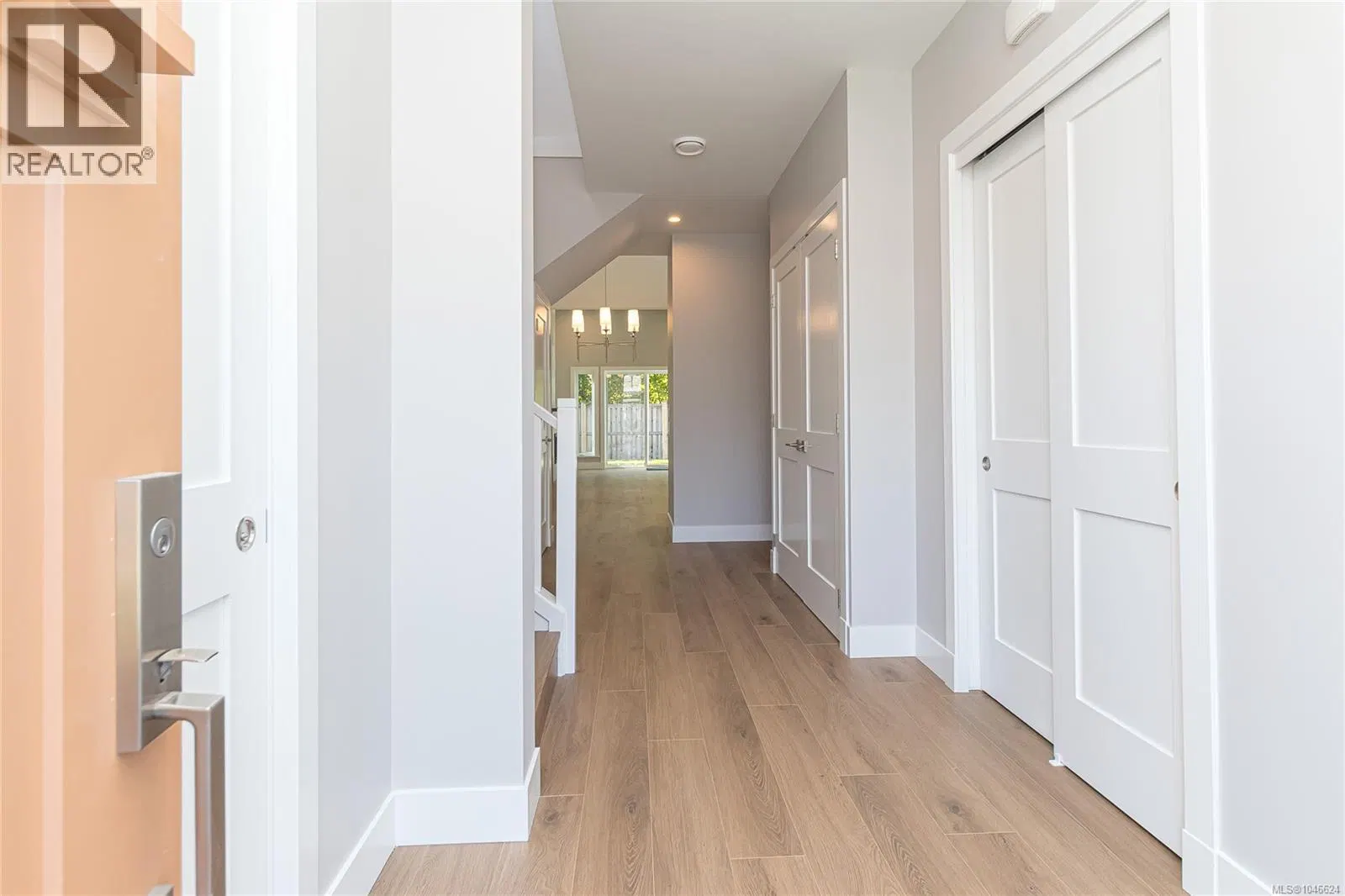 Photo 2 of 42 at 289 Seafield Road