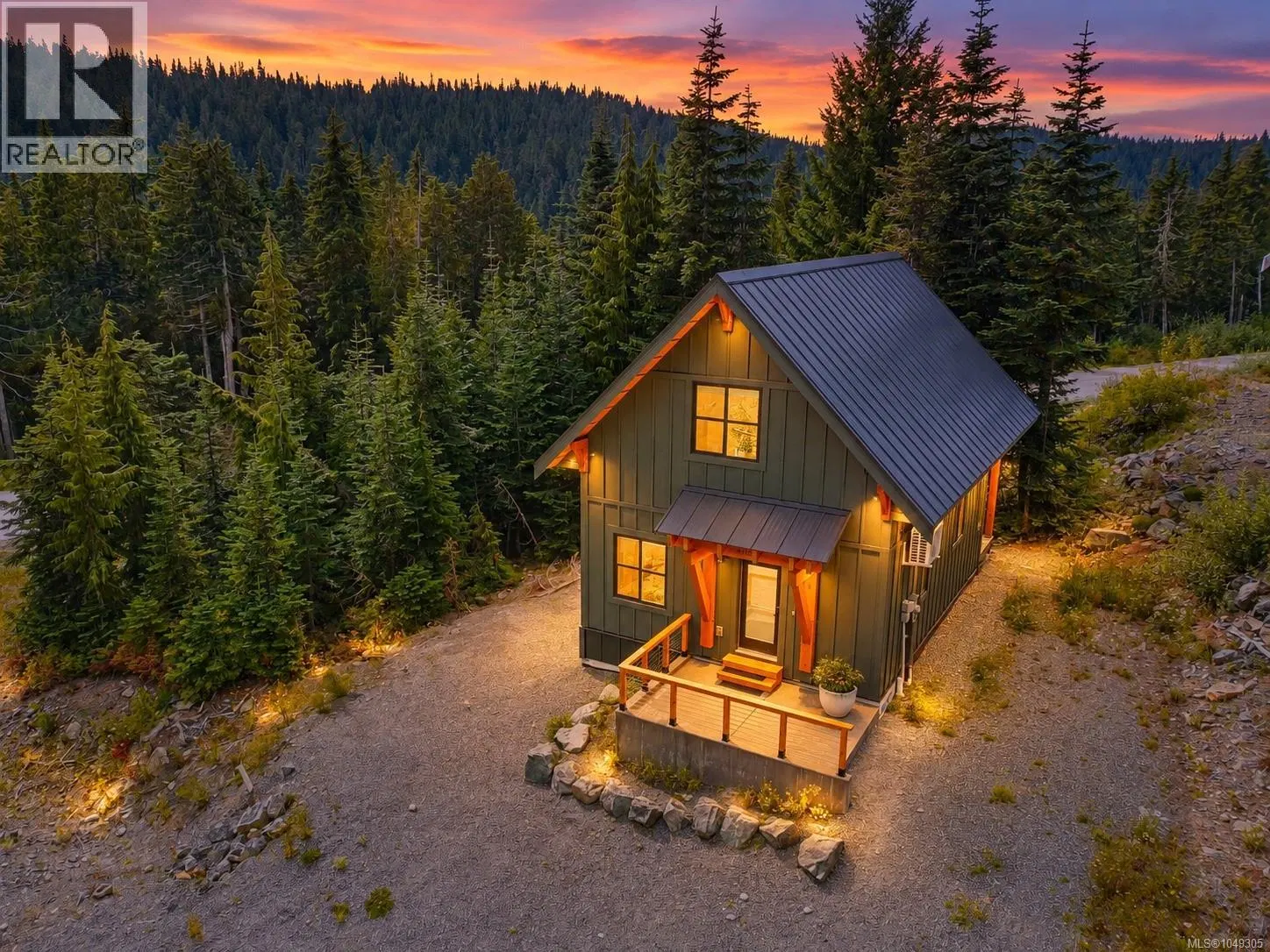 Photo 4 of 30 at 415 Arrowsmith Ridge