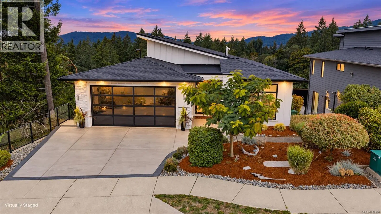 6261 Highwood Drive
