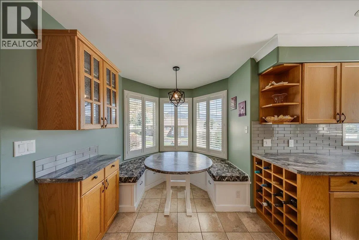 Photo 4 of 53 at 7200 Wright Way