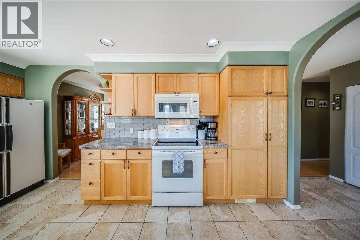 Photo 5 of 53 at 7200 Wright Way