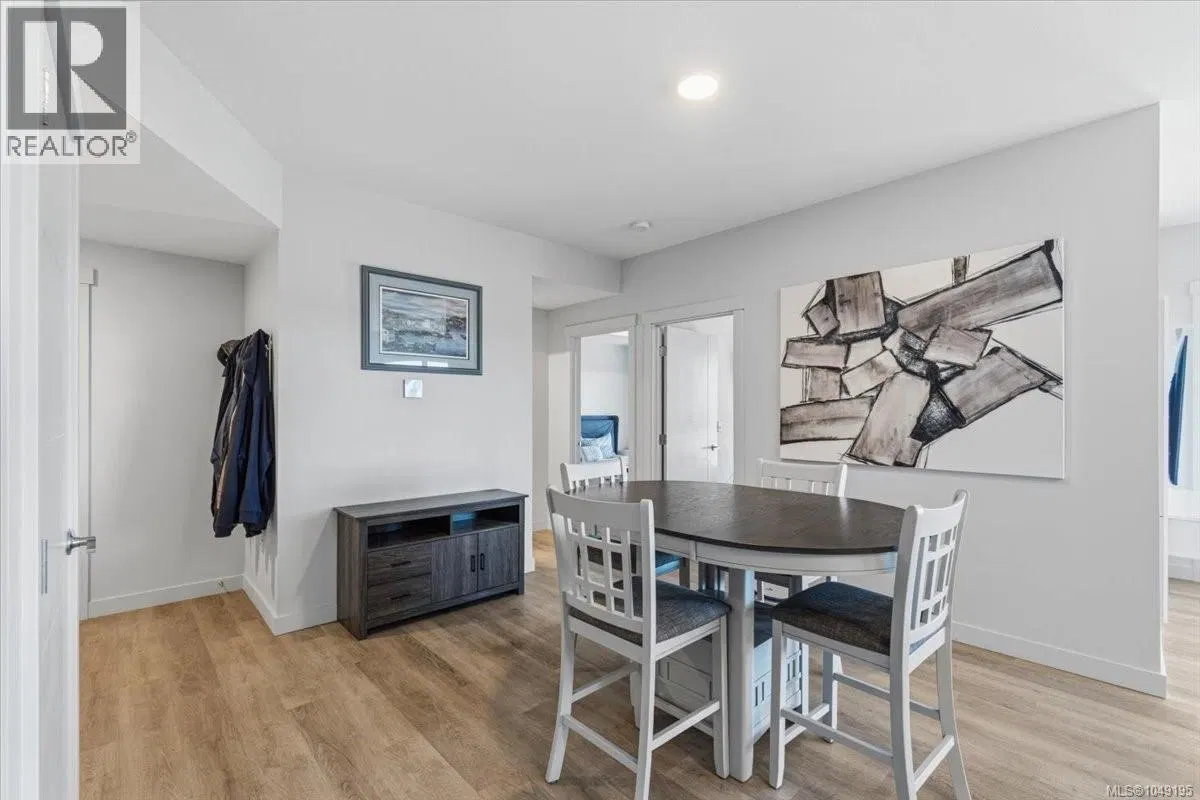Photo 3 of 41 at #311 – 120 Jensen Avenue