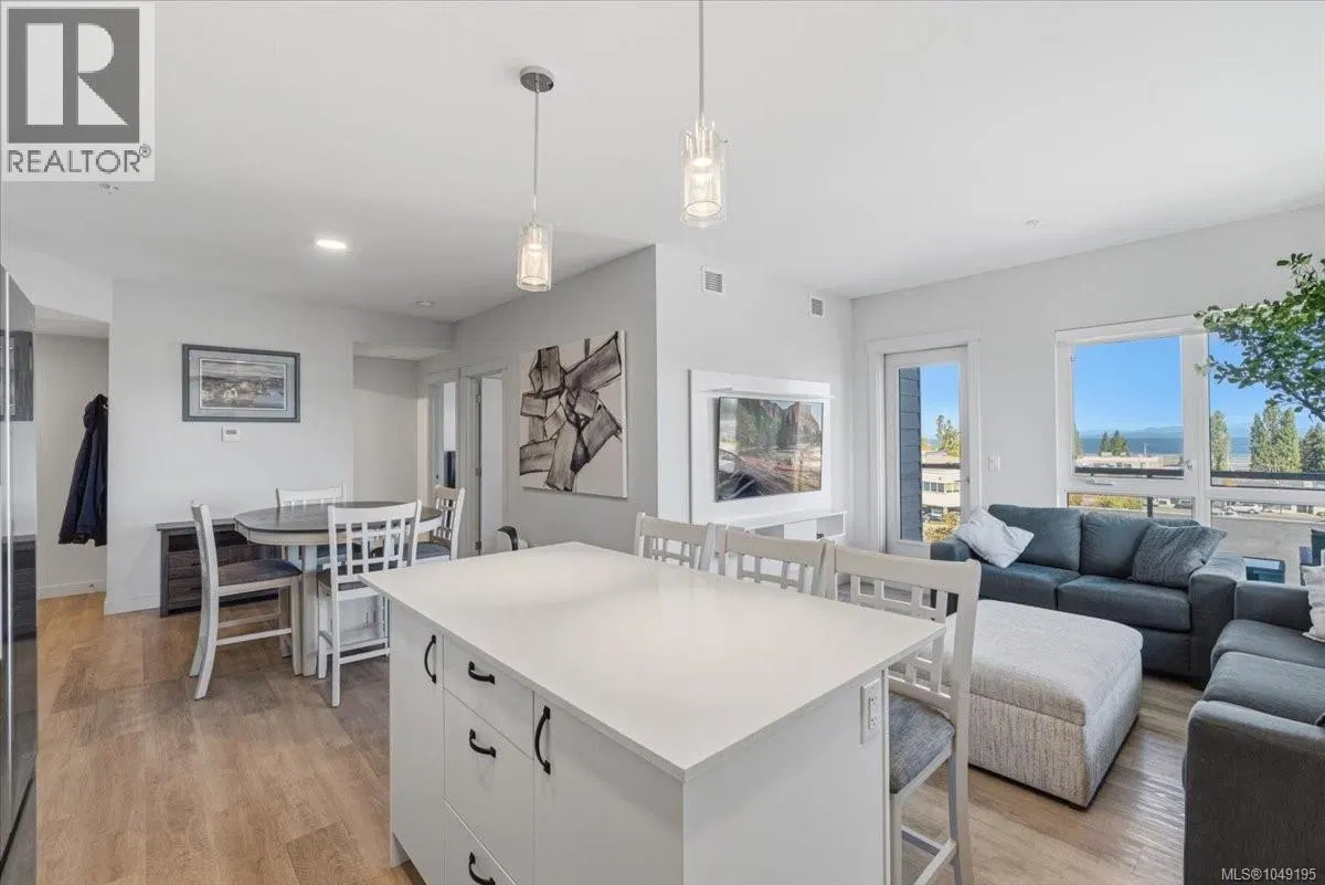 Photo 4 of 41 at #311 – 120 Jensen Avenue