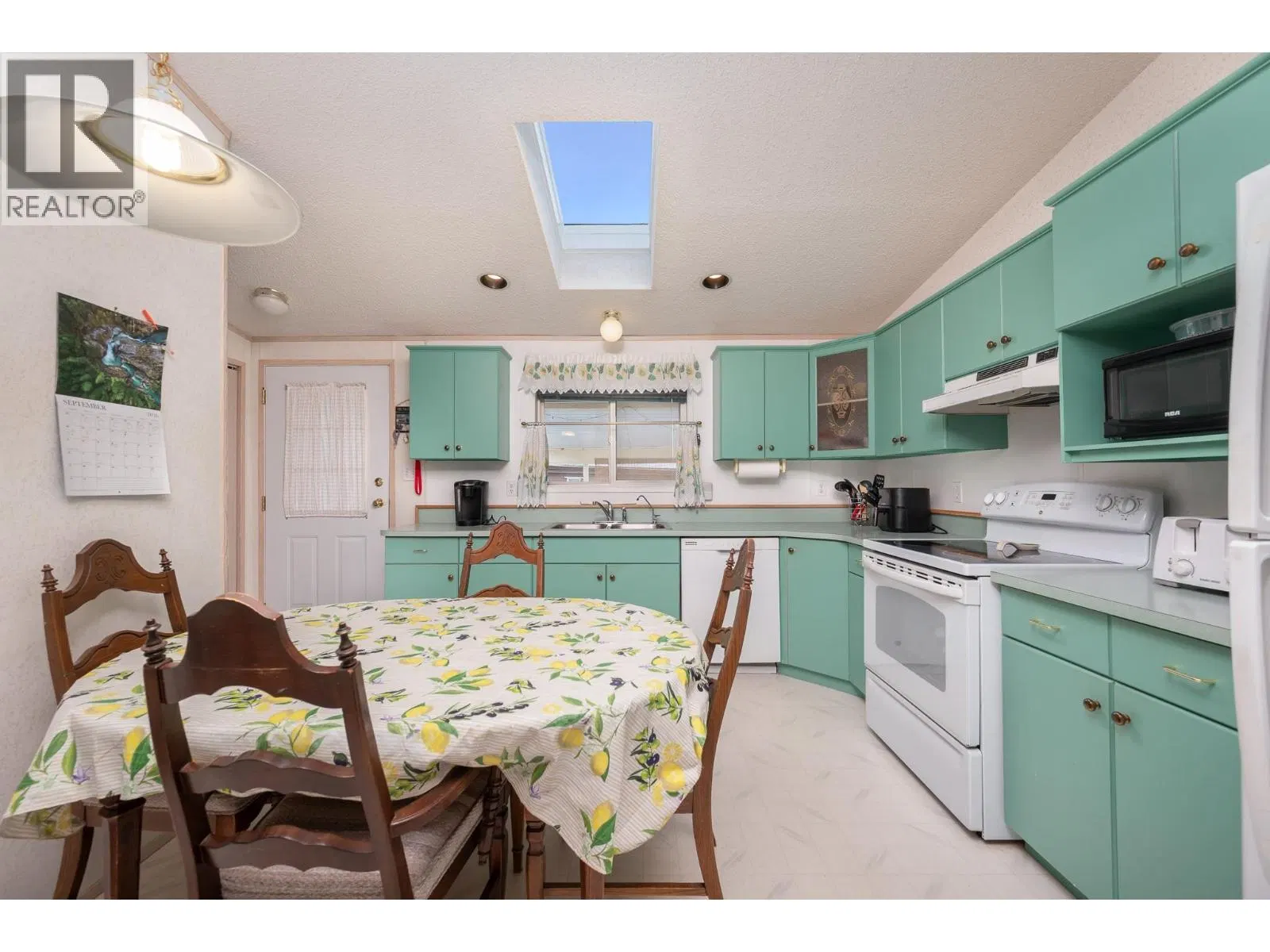 Photo 4 of 24 at #27 – 1600 43 Avenue