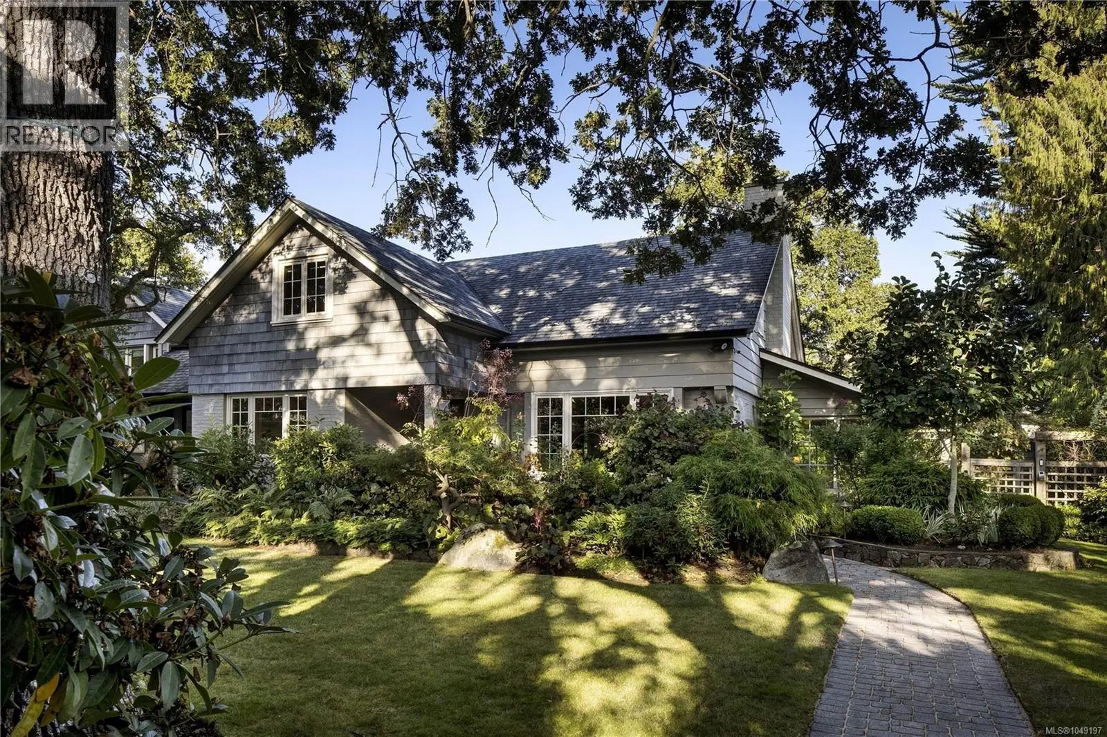 1387 St. David Street