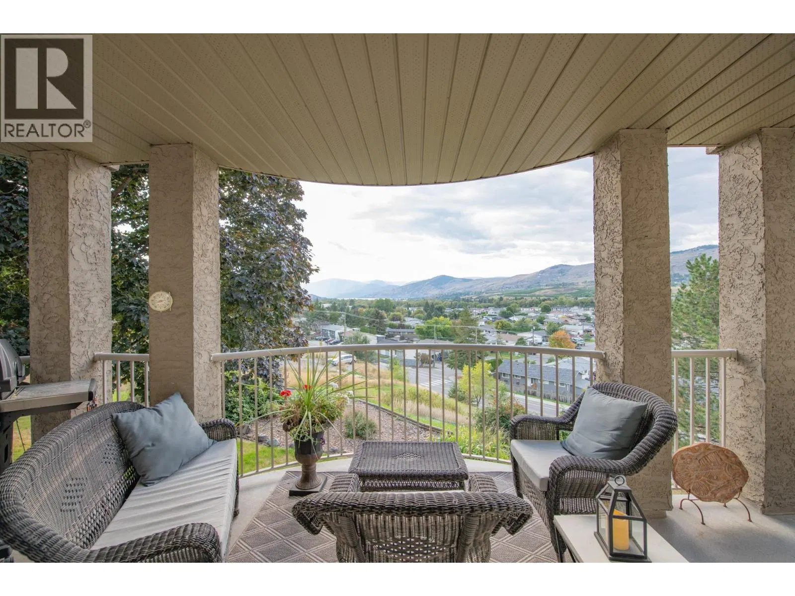 Photo 4 of 43 at #215 – 4900 Okanagan Avenue