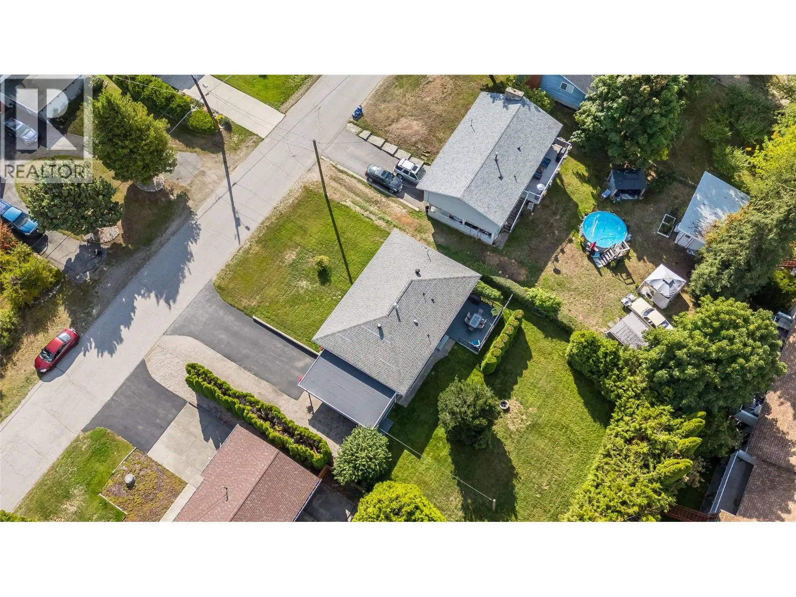 Photo 5 of 51 at 762 5th Avenue
