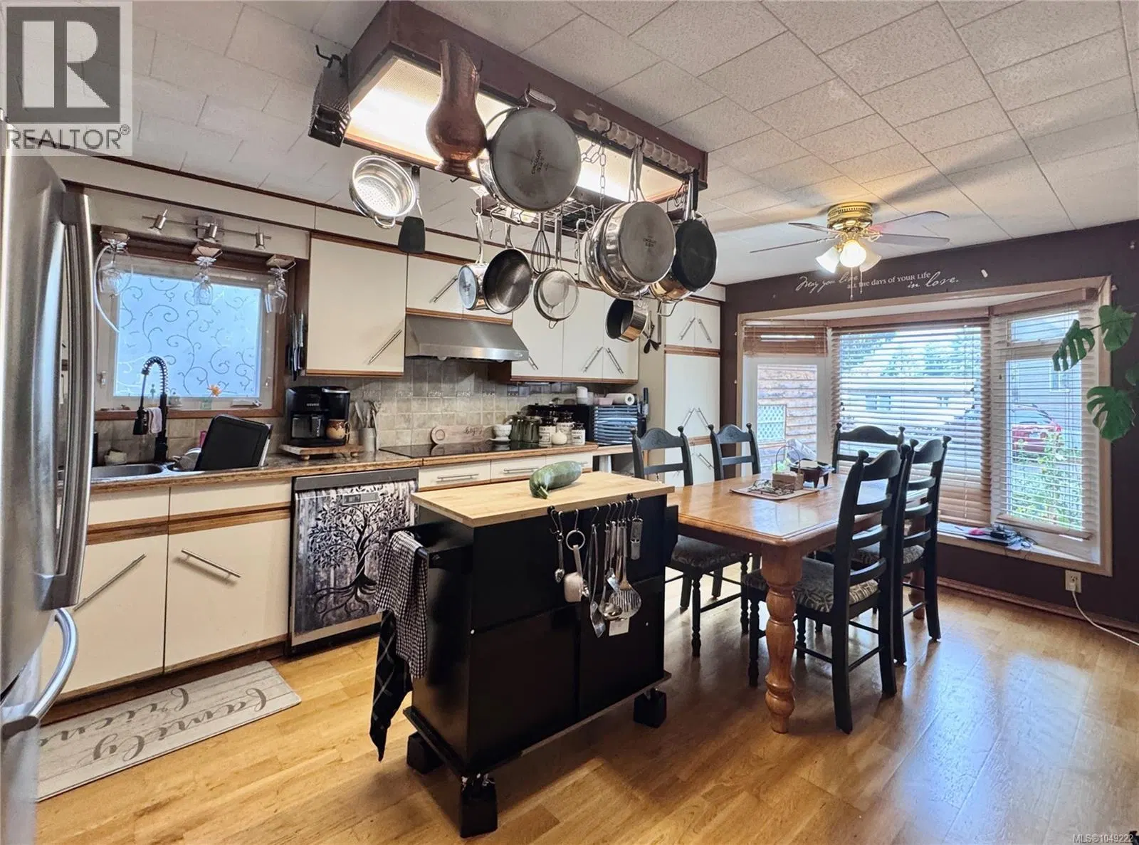 Photo 2 of 23 at #11 – 6225 Lugrin Road