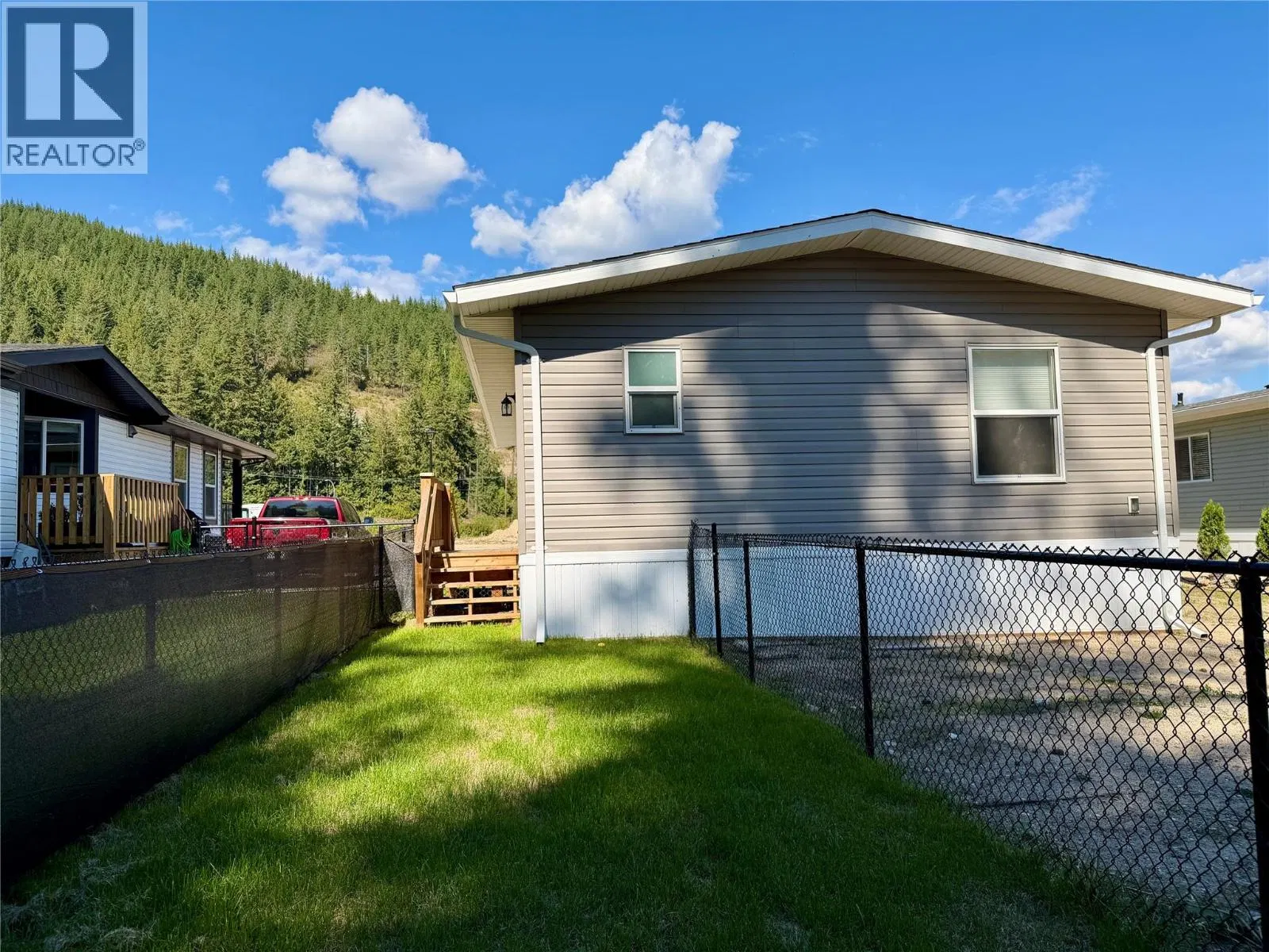 Photo 5 of 30 at #41 – 1705 Hillier Road
