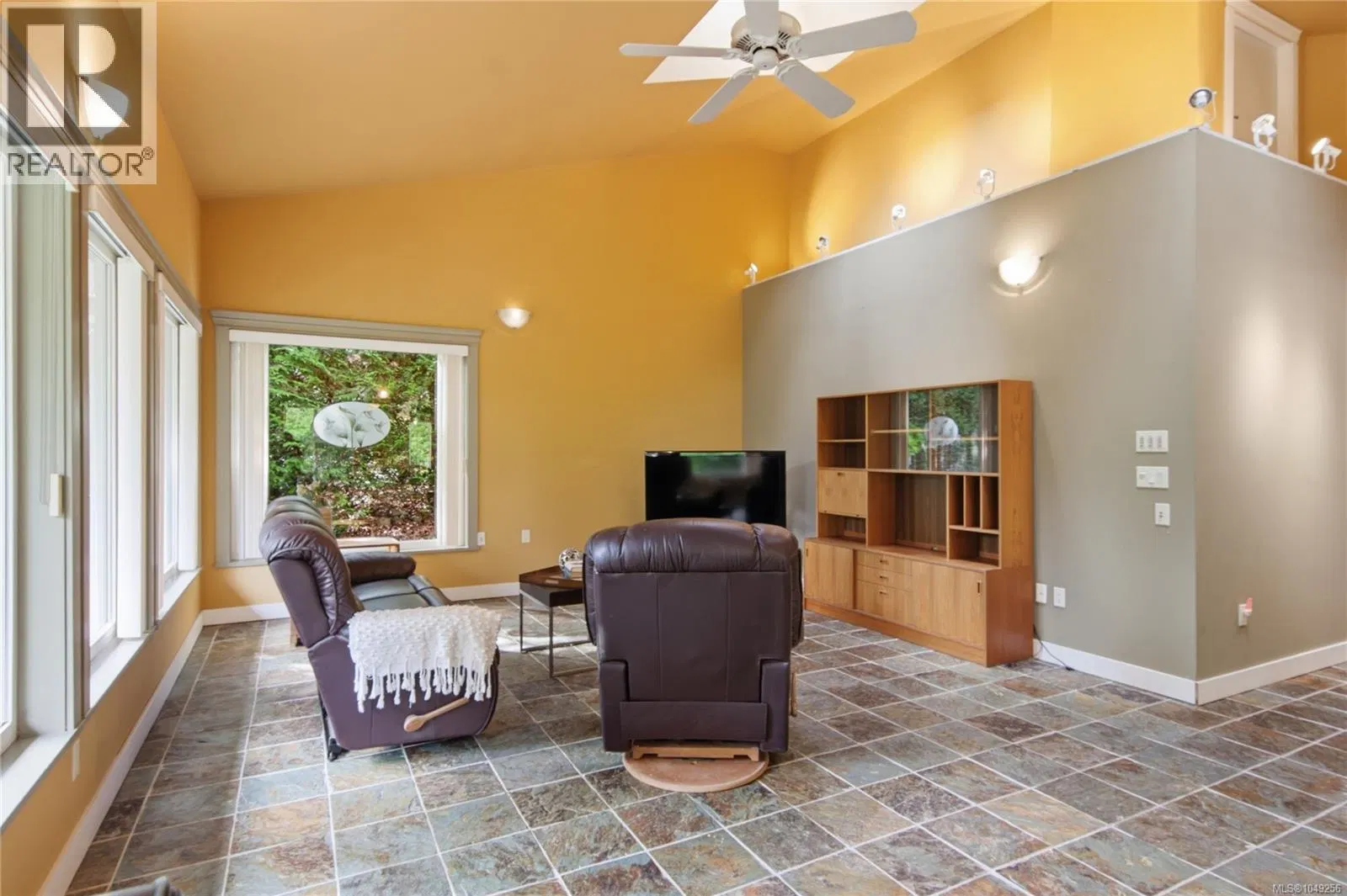Photo 5 of 41 at 7905 Plumper Way