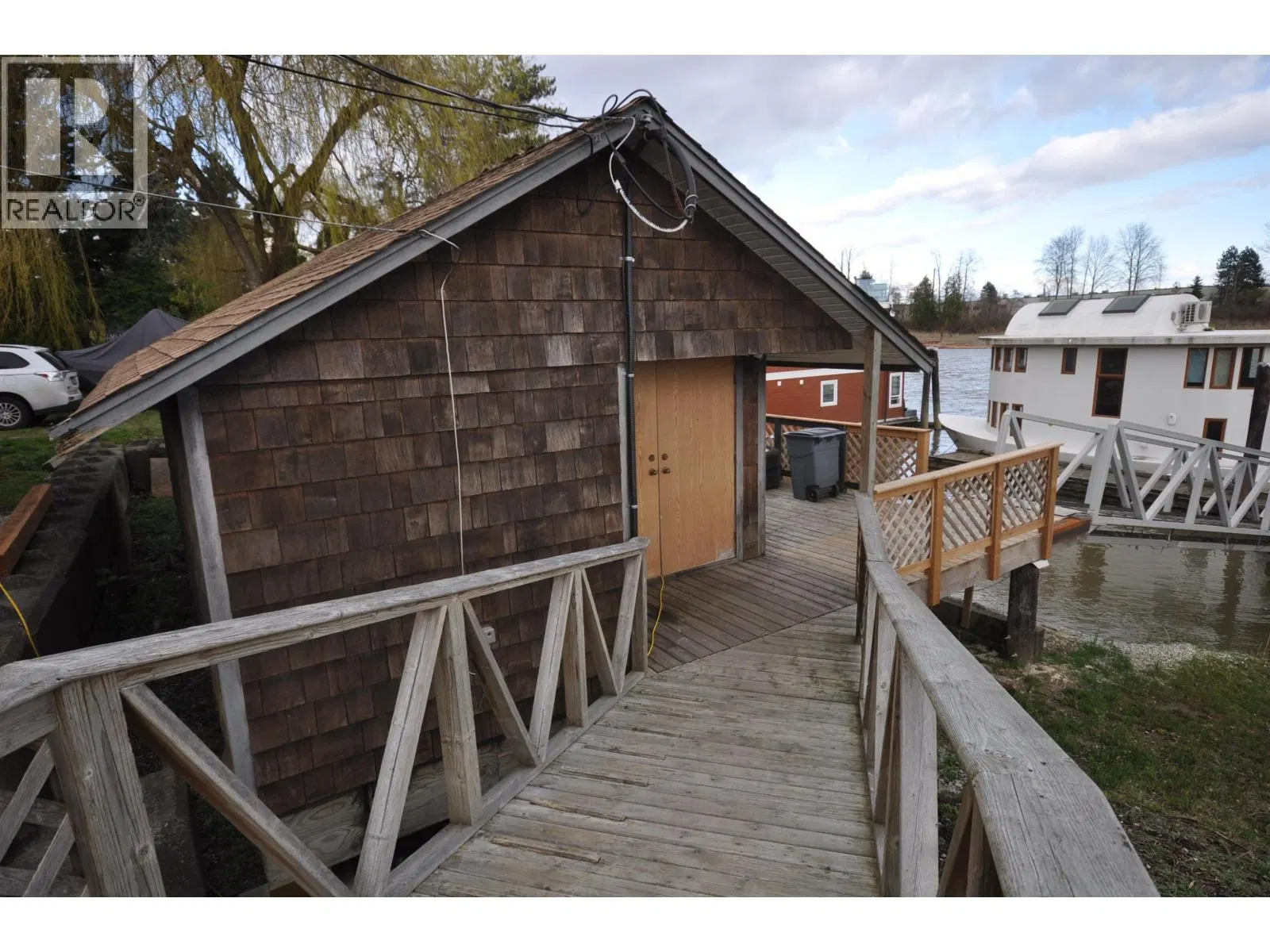 Photo 4 of 13 at 23240 DYKE Road