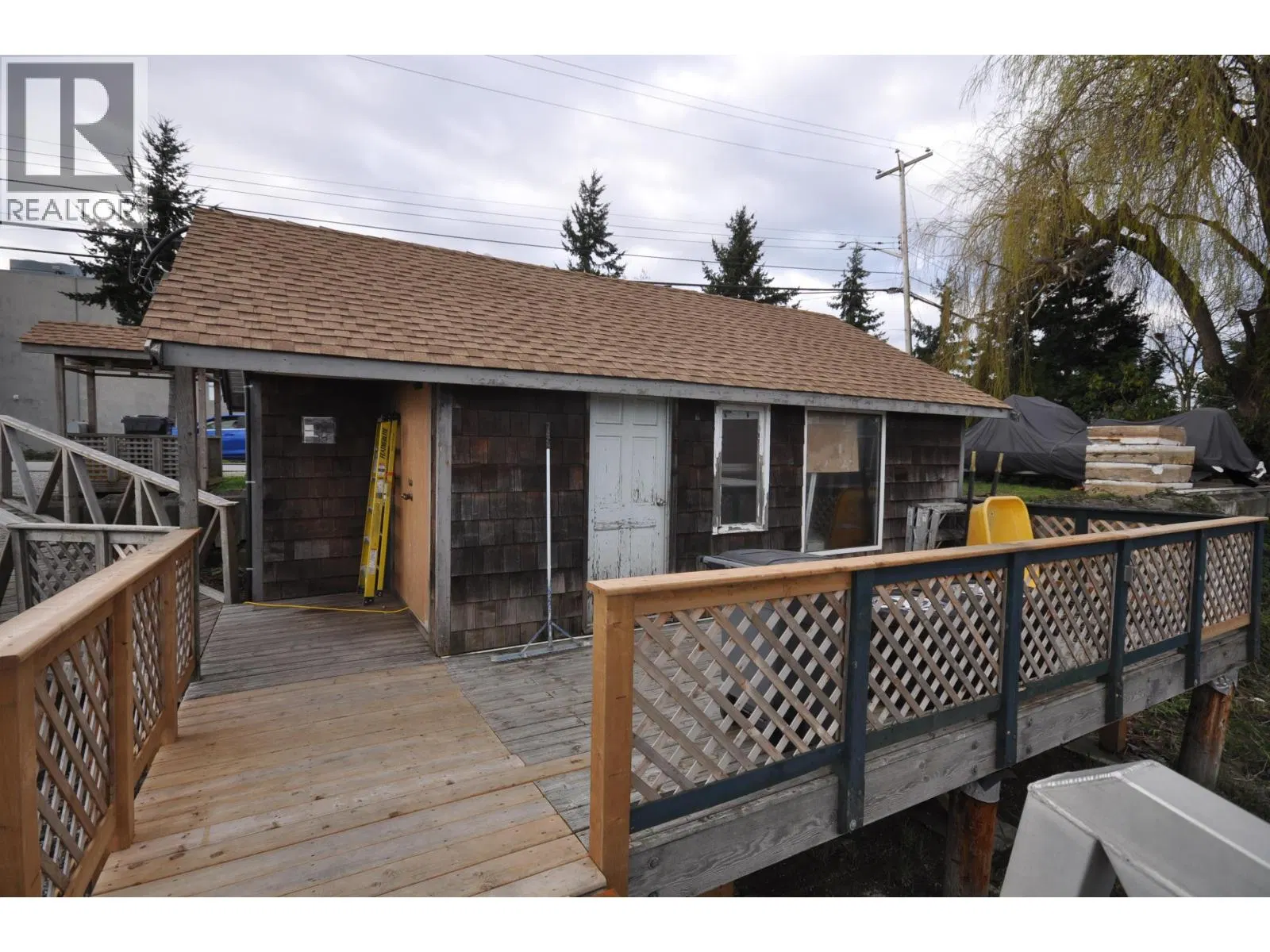 Photo 5 of 13 at 23240 DYKE Road