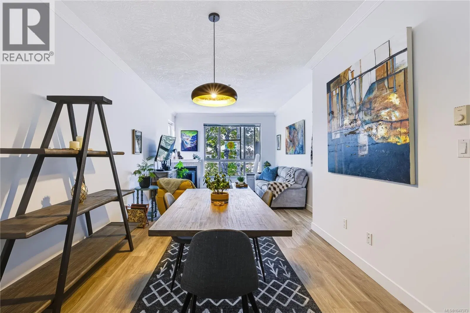 Photo 2 of 37 at #404 – 121 Aldersmith Place