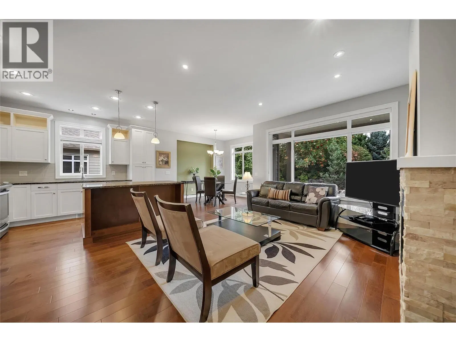 Photo 5 of 50 at 13009 Gibbons Drive