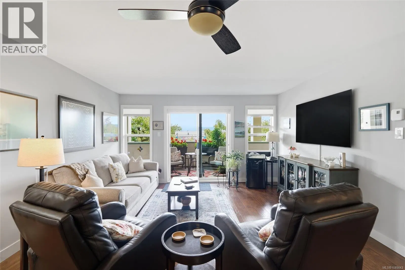 Photo 5 of 40 at #207 – 4971 Songbird Place