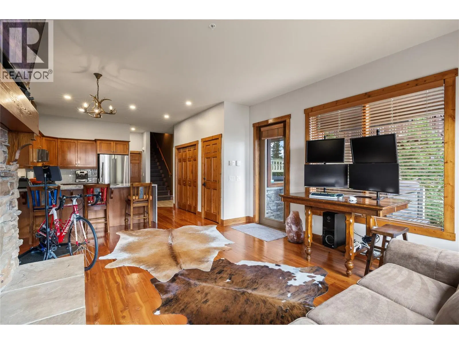 Photo 4 of 45 at #1 – 5925 Snow Pines Way