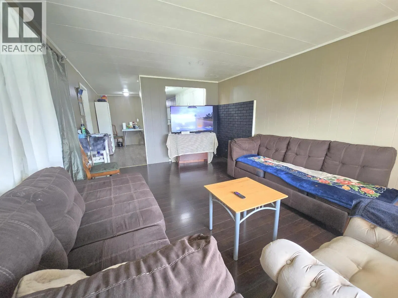 Photo 3 of 18 at #14 – 950 ANDERSON Drive