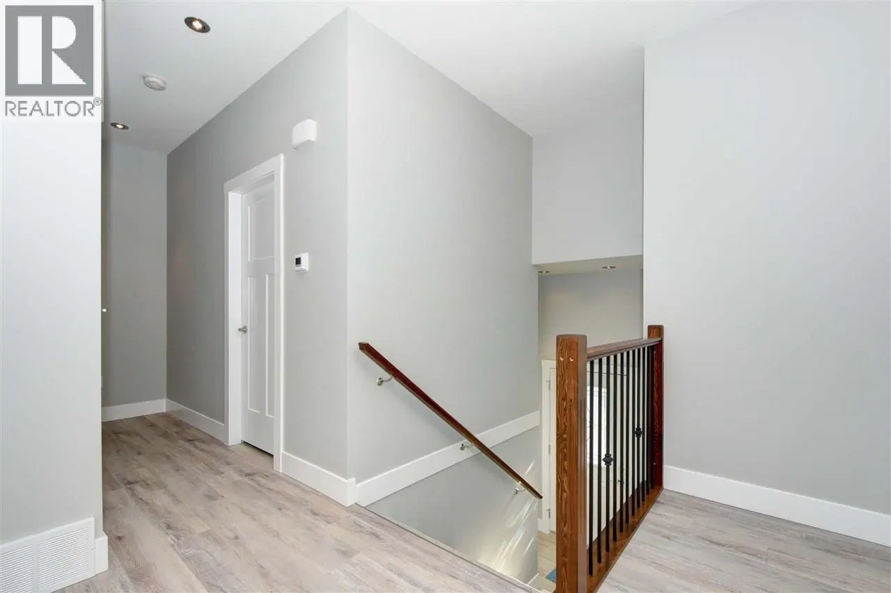Photo 2 of 17 at 8324 88 Avenue