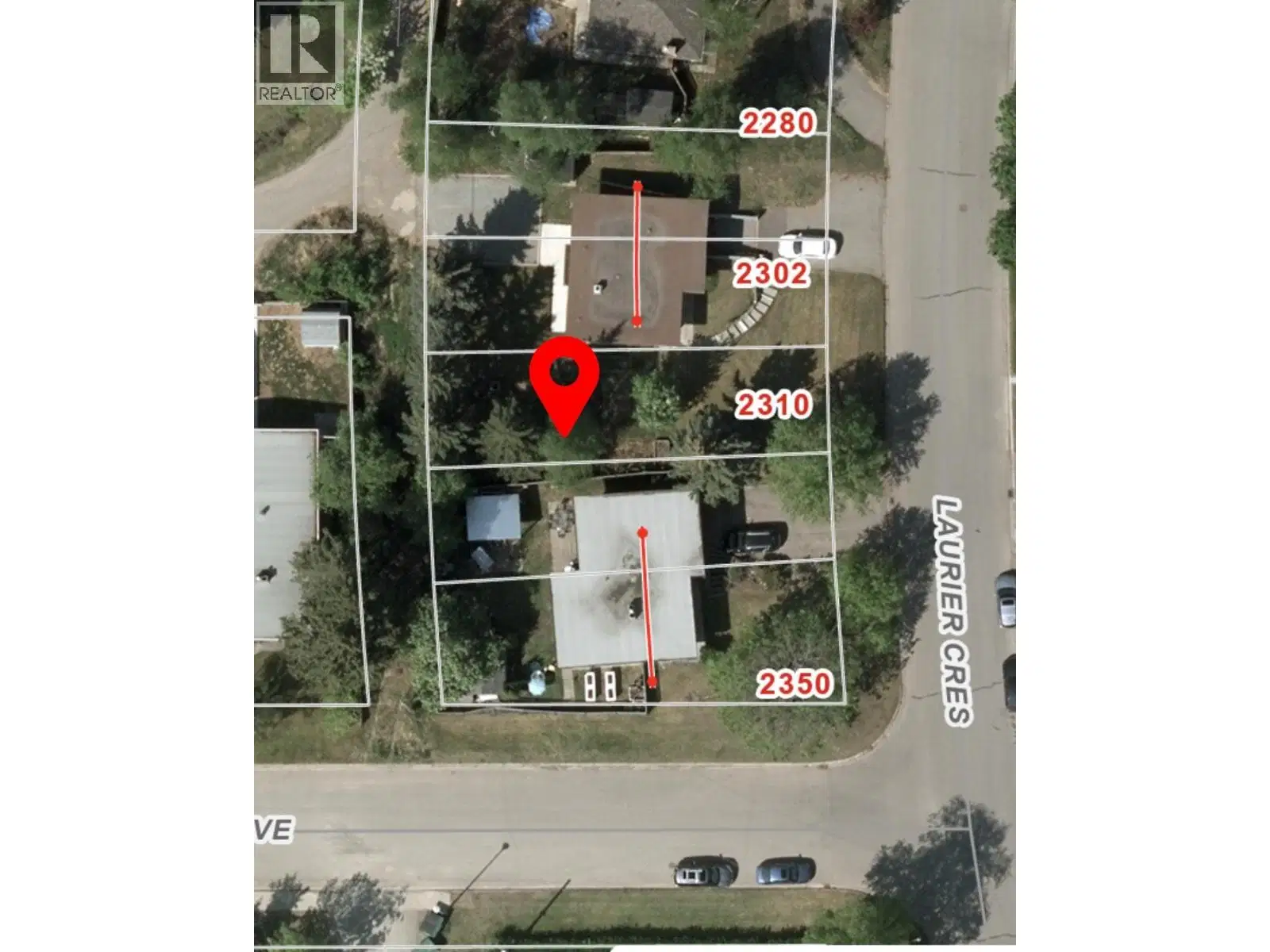 2310 LAURIER Crescent