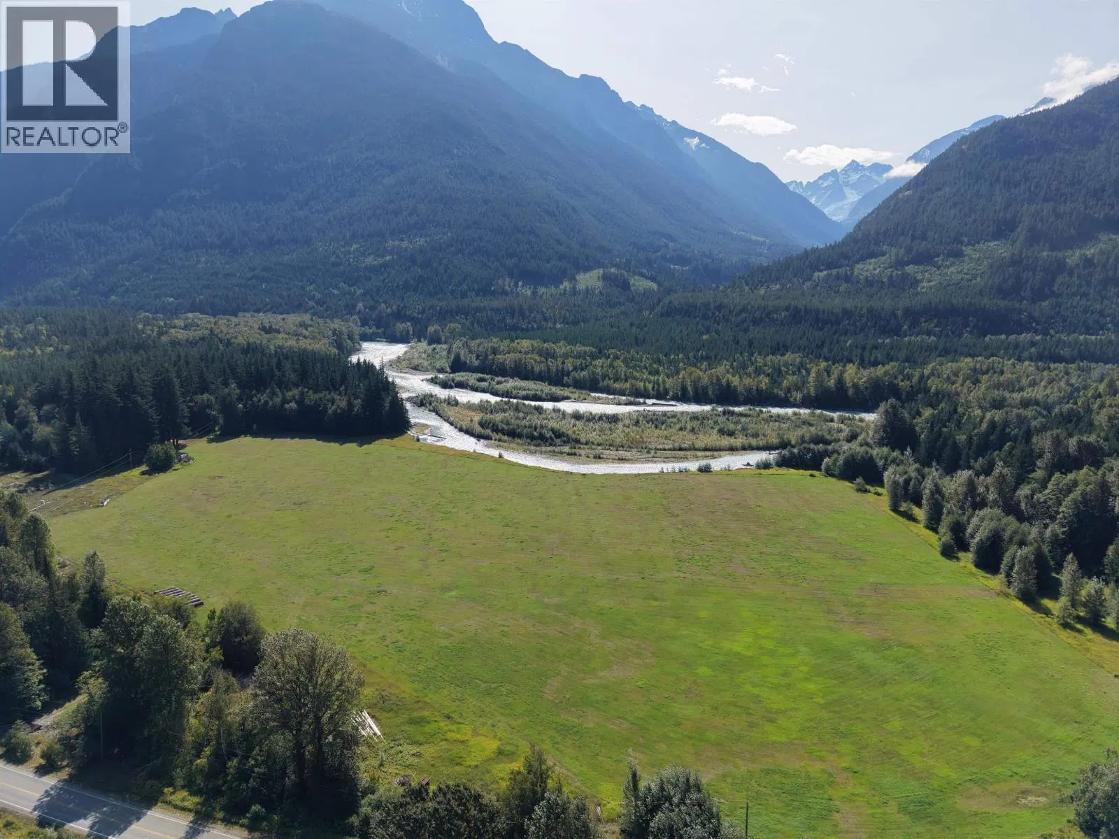 Photo 5 of 40 at SW 1/4 – 4892 MACKENZIE 20 Highway