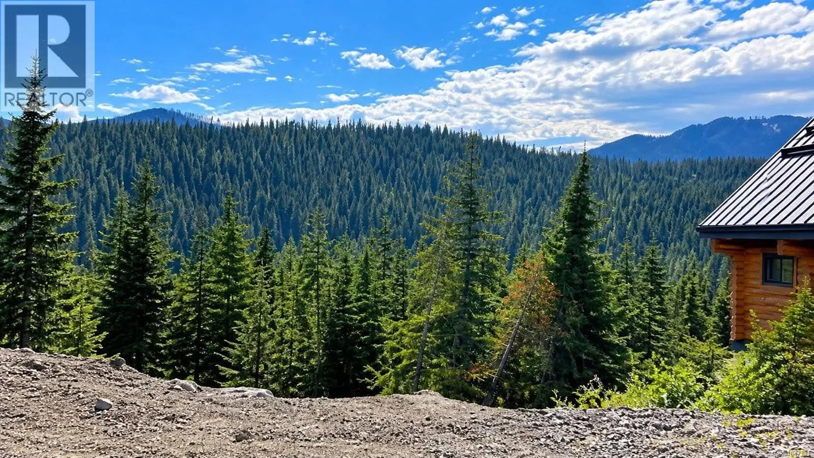 Photo 5 of 10 at 645 Arrowsmith Ridge