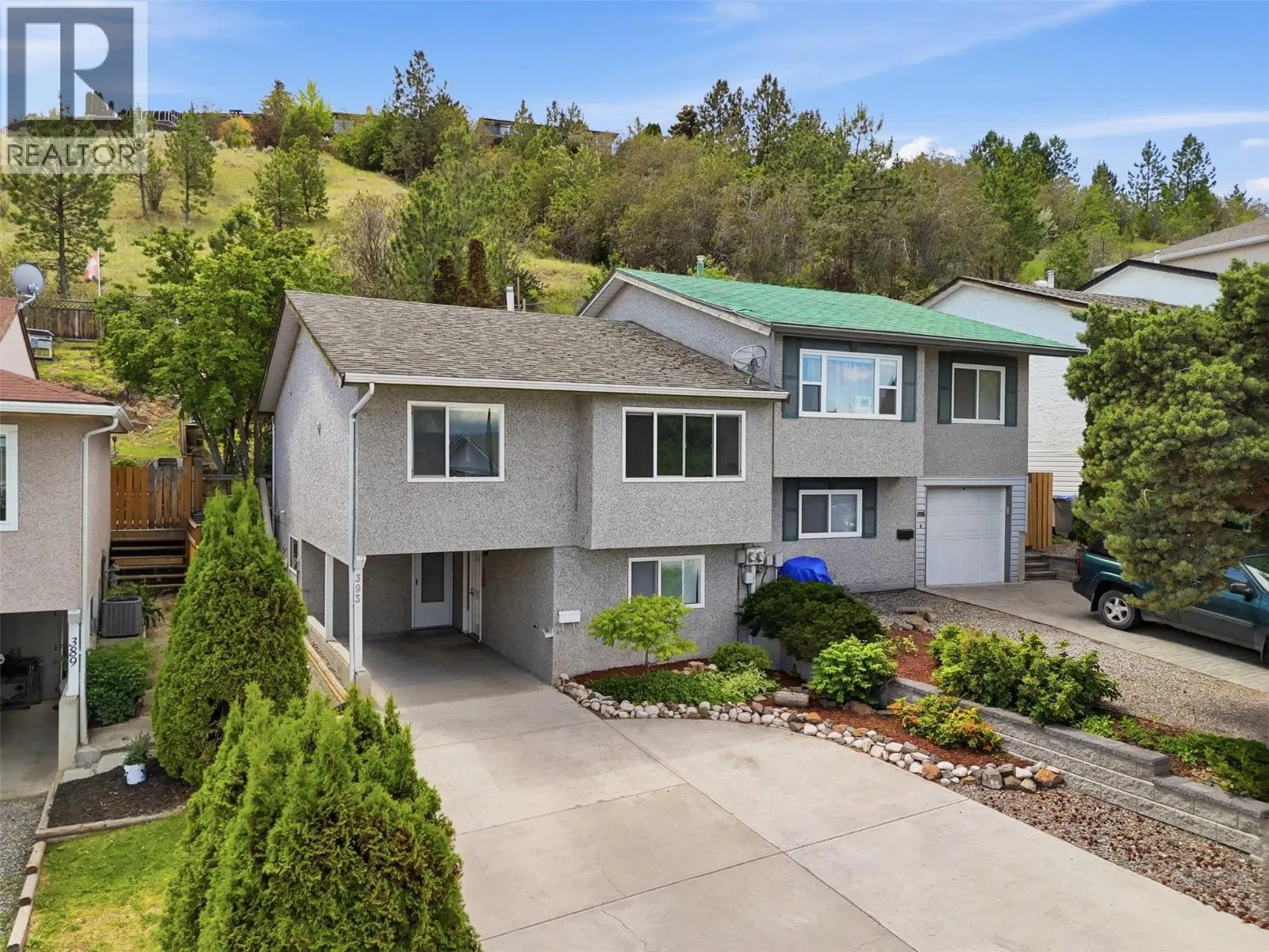 Photo 1 of 58 at 393 WADDINGTON Drive