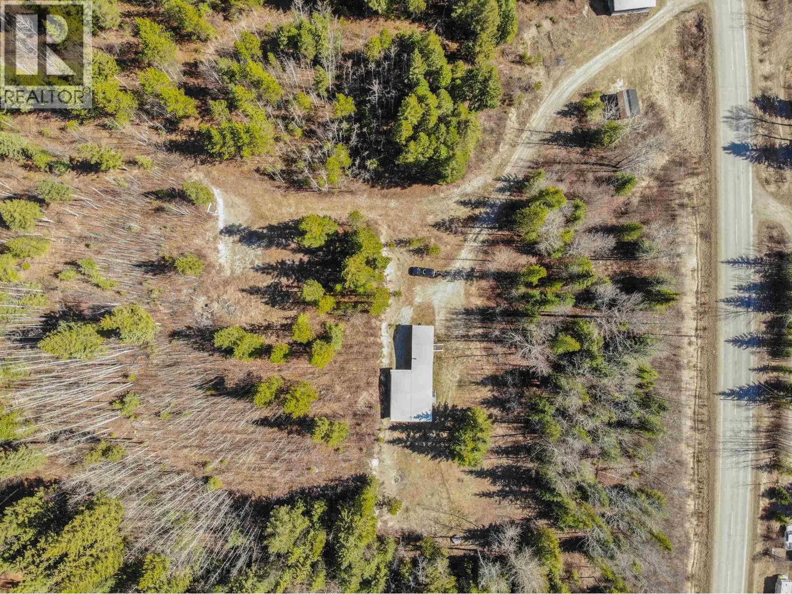2512 BLACKWATER Road