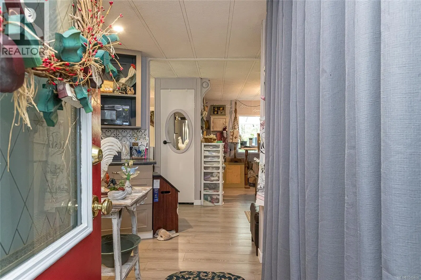 Photo 5 of 32 at #47 – 5838 Blythwood Road