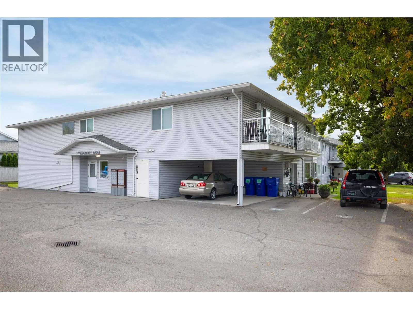 #207 – 2985 Smith Drive