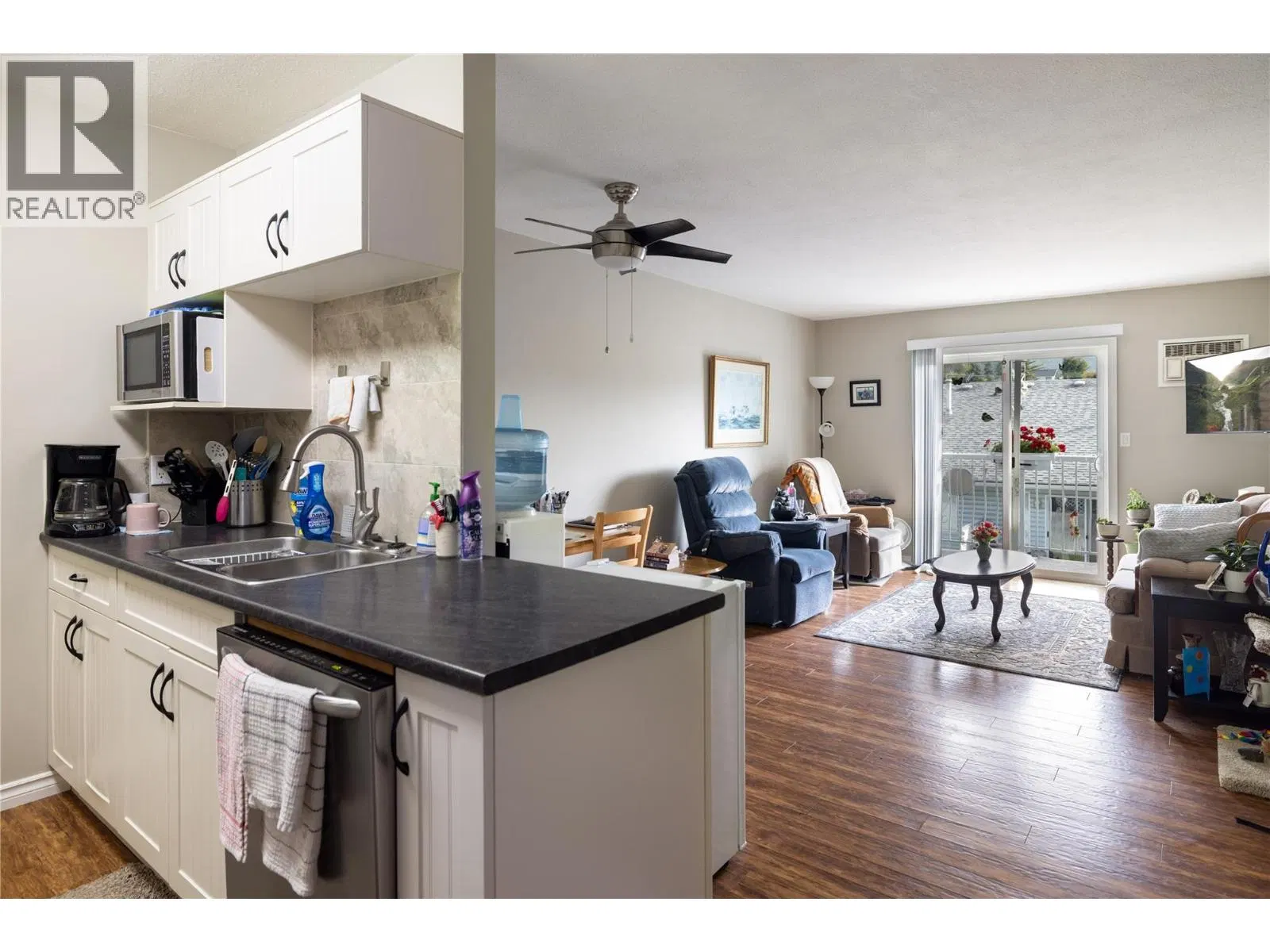 Photo 3 of 27 at #207 – 2985 Smith Drive