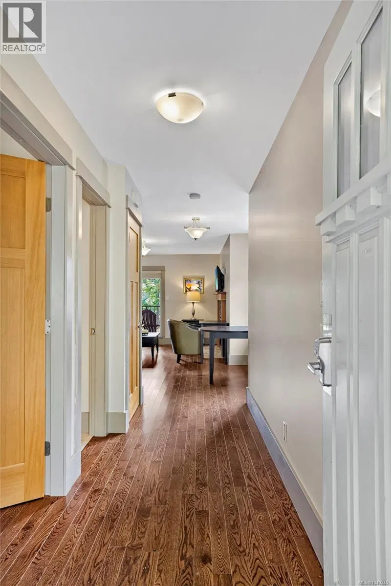 Photo 5 of 27 at #2 – 315 Robinson Road