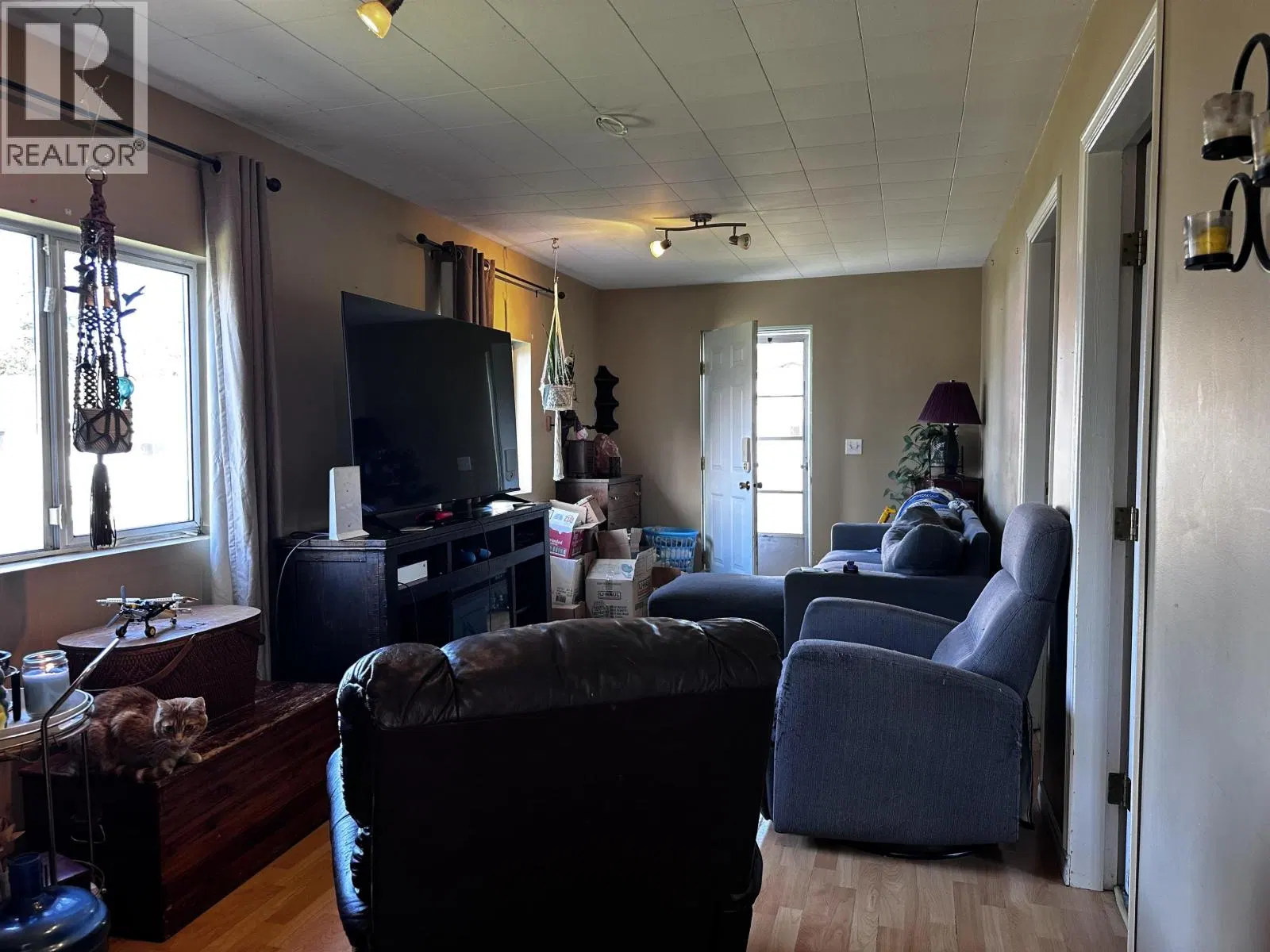 Photo 5 of 21 at 3965 FELKER Street