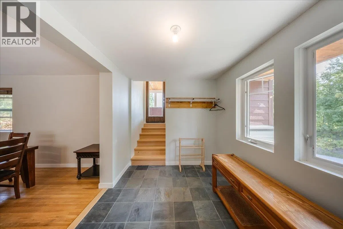 Photo 5 of 63 at 2460 Fourth Avenue