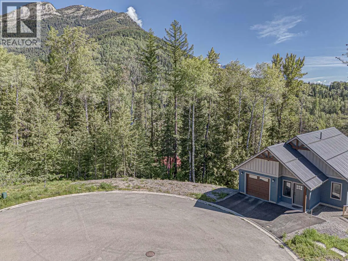 Photo 3 of 16 at 9 ALPINE TRAIL Place