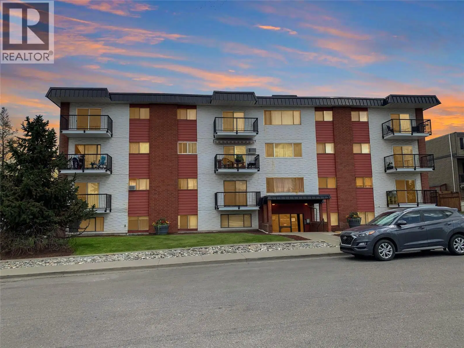 #404 – 112 17TH  S Avenue