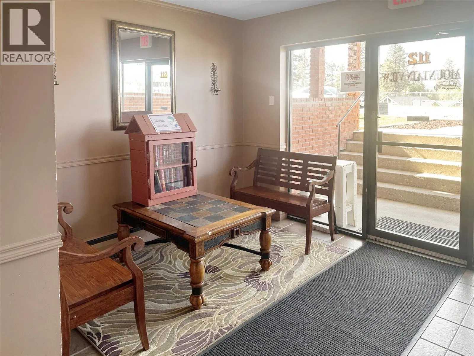 Photo 4 of 14 at #404 – 112 17TH  S Avenue