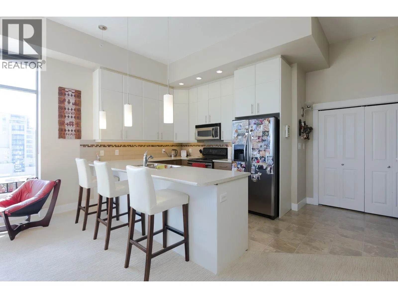 Photo 4 of 39 at #804 – 1329 Ellis Street