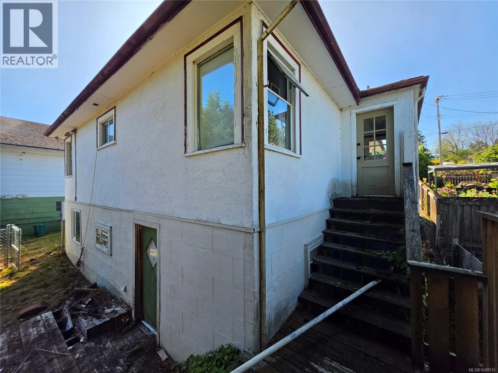 Photo 2 of 27 at 315 View Street