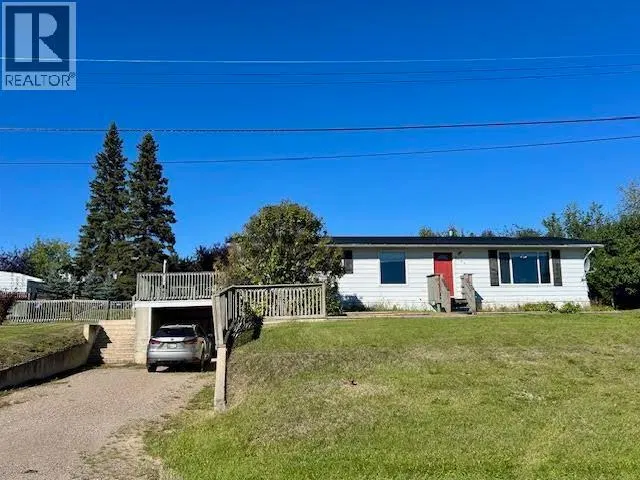 Photo 1 of 31 at 5408 54 Avenue