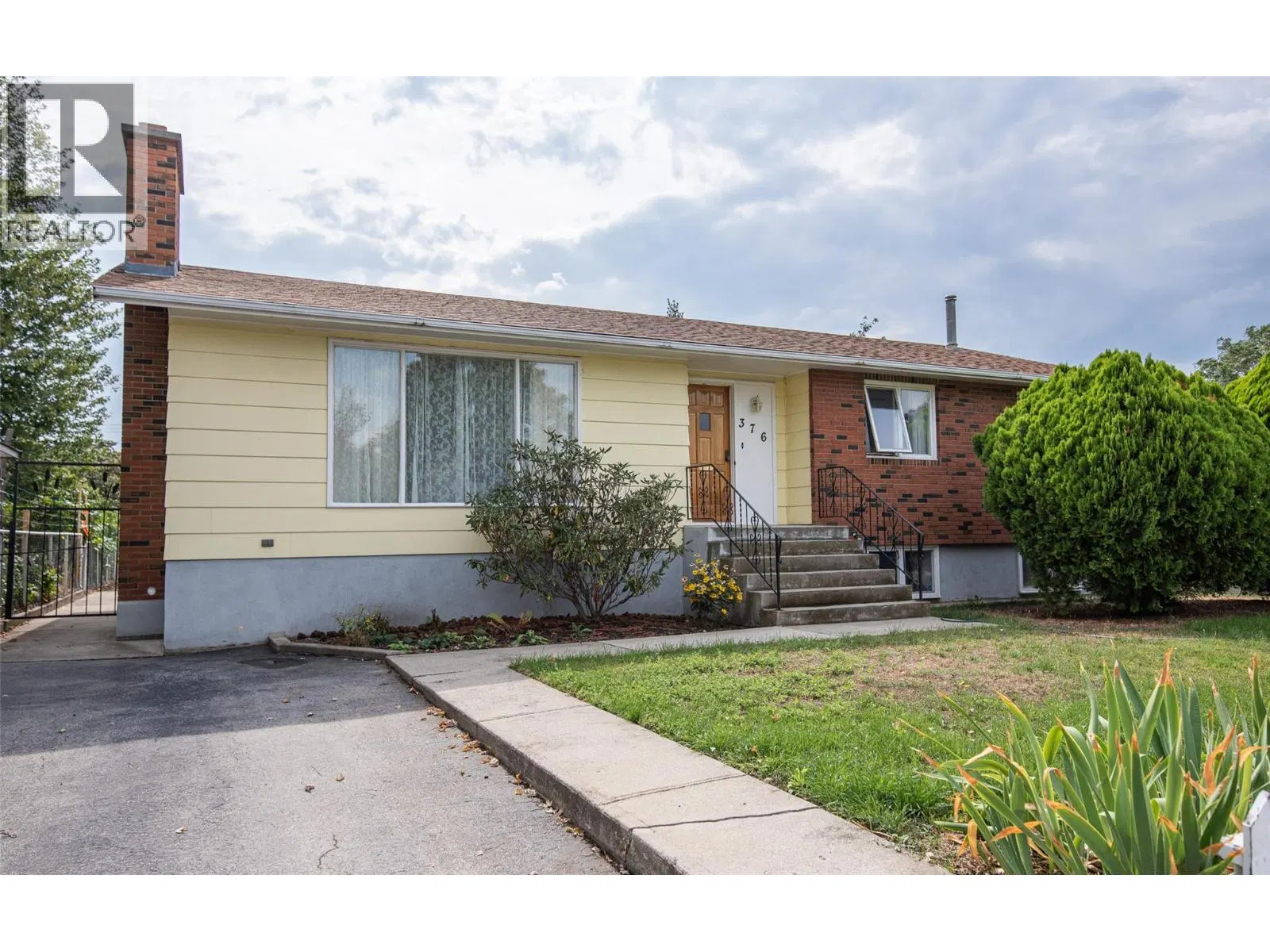 Photo 1 of 30 at 376 Conklin Avenue