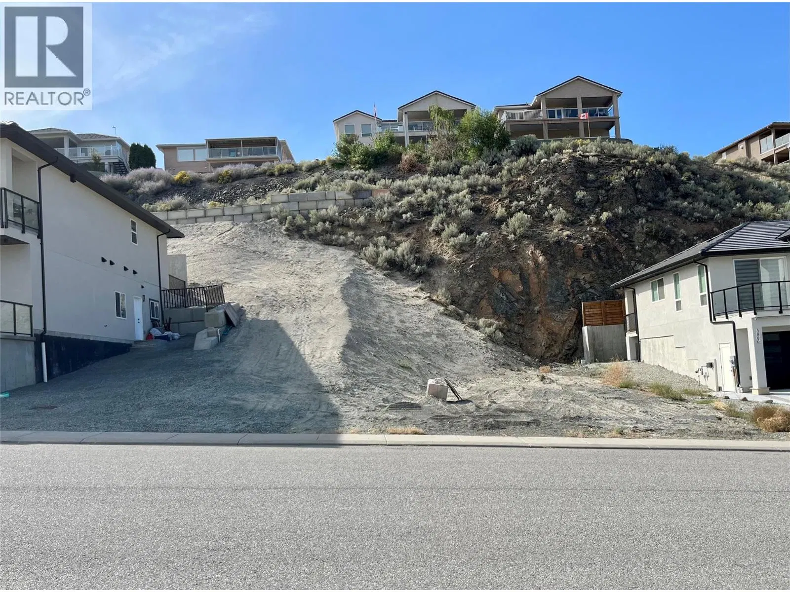 3804 Torrey Pines Drive