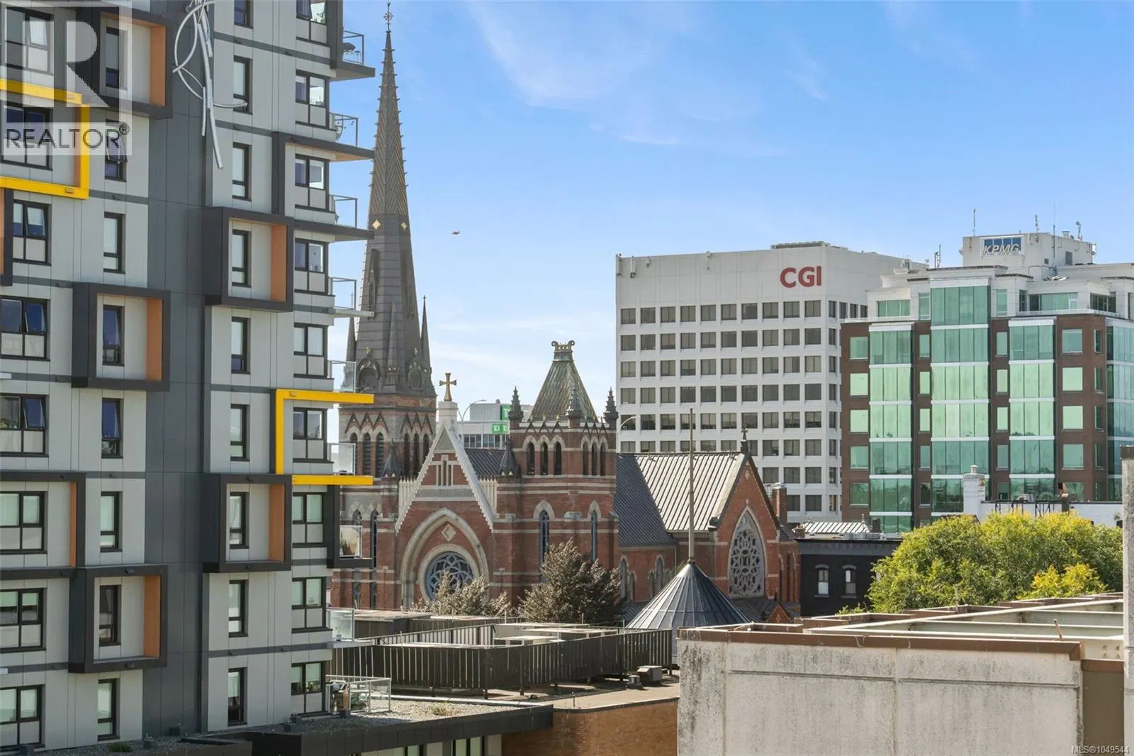 Photo 3 of 37 at #703 – 848 Yates Street