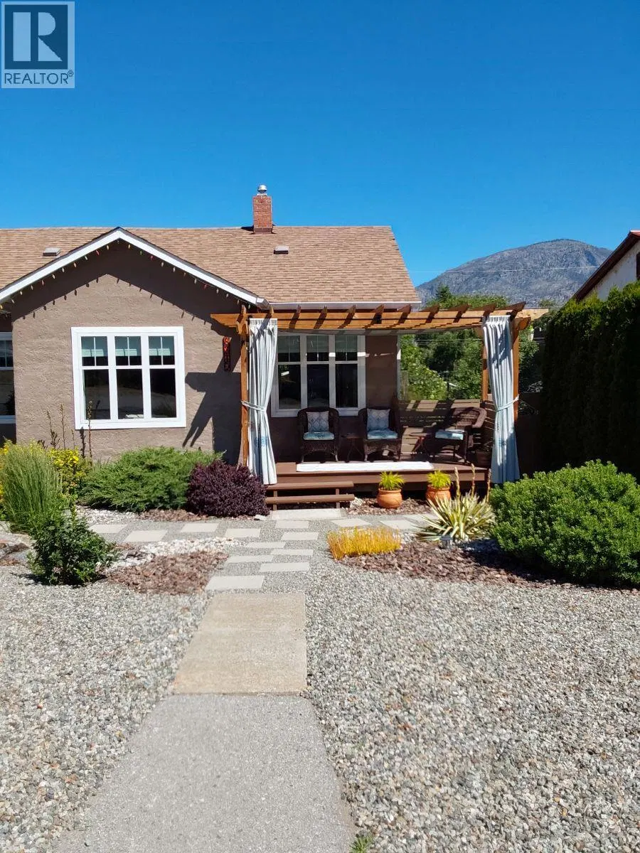 Photo 1 of 33 at 8310 70TH Avenue