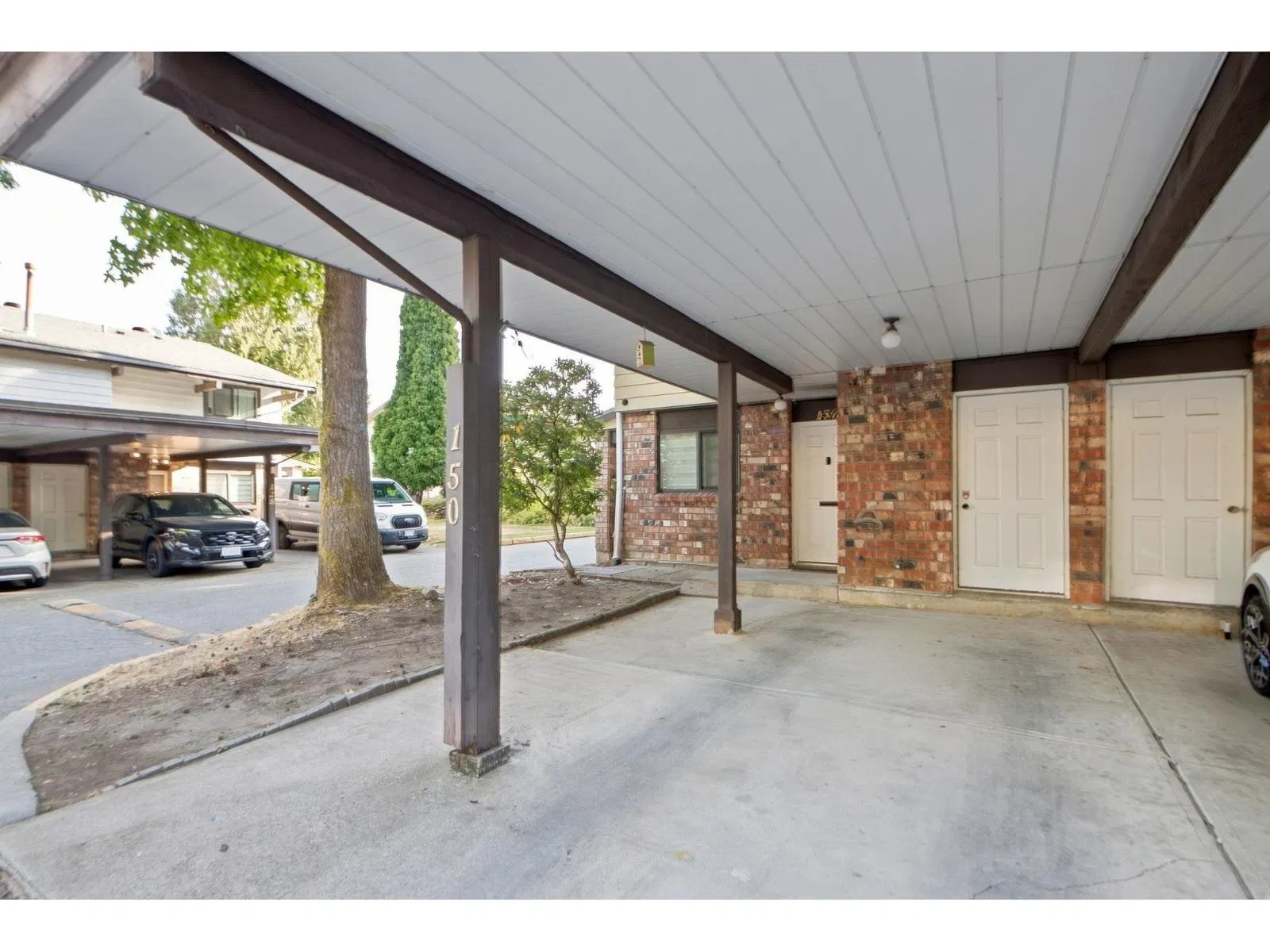 Photo 3 of 22 at #150 – 7474 138 Street