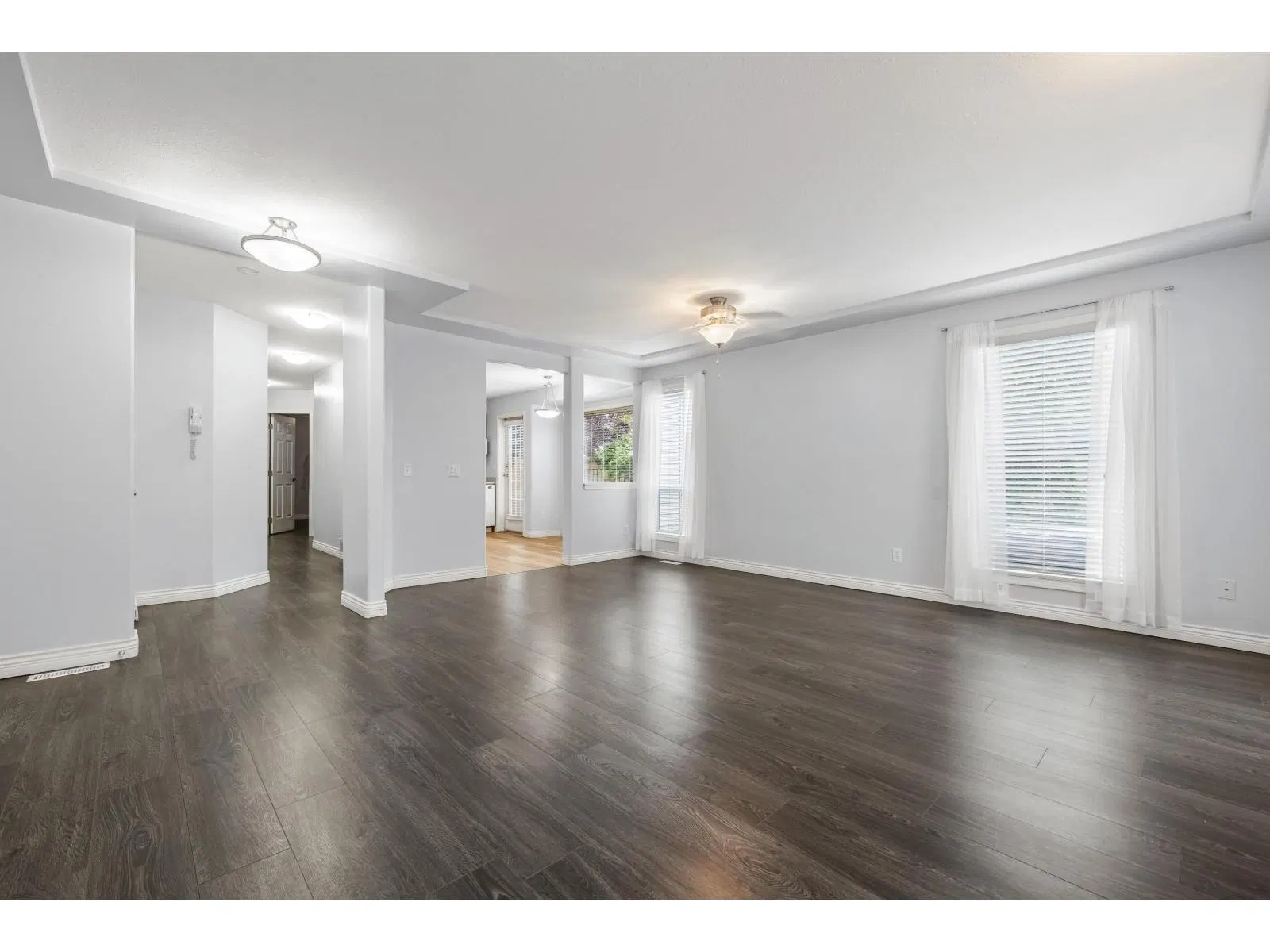 Photo 5 of 29 at #2 & 4 – 46008 BOLE Avenue