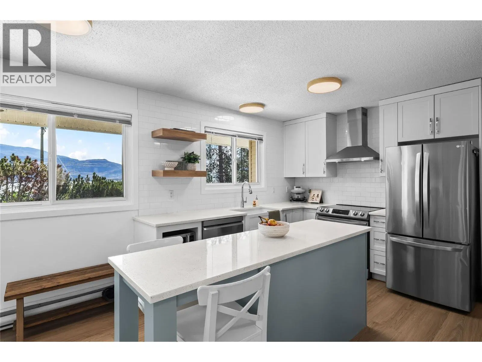 Photo 5 of 43 at 6312 Renfrew Road